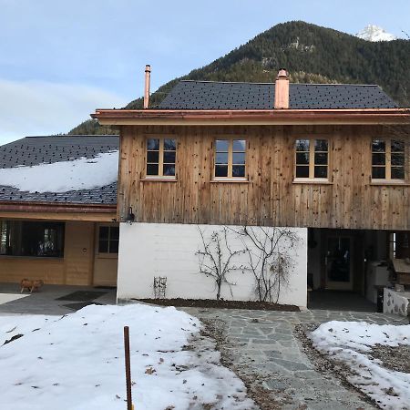 Bed and Breakfast Au Pre Des Chevaux Chateau-d'Oex Exterior foto